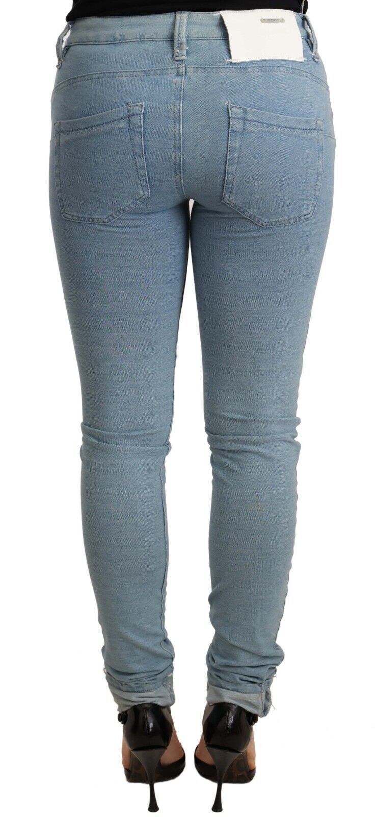 Acht schicke Push-Up-Denim-Jeans mit schmaler Passform