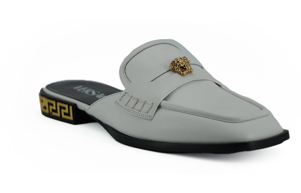 Elegante flache Pantoletten aus weißem Leder von Versace