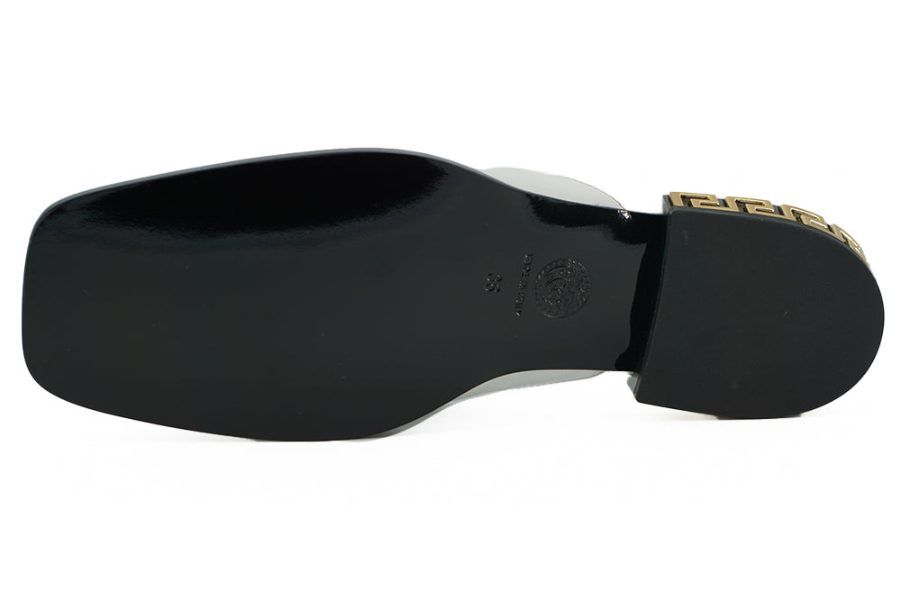 Elegante flache Pantoletten aus weißem Leder von Versace