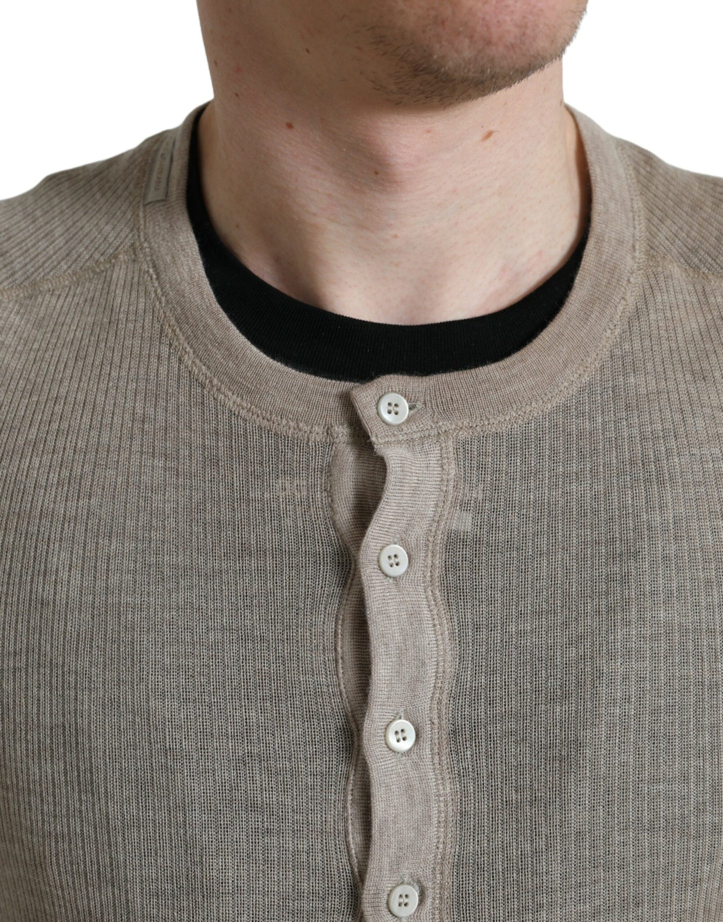 Dolce & Gabbana Eleganter beigefarbener Henley-Kaschmirpullover