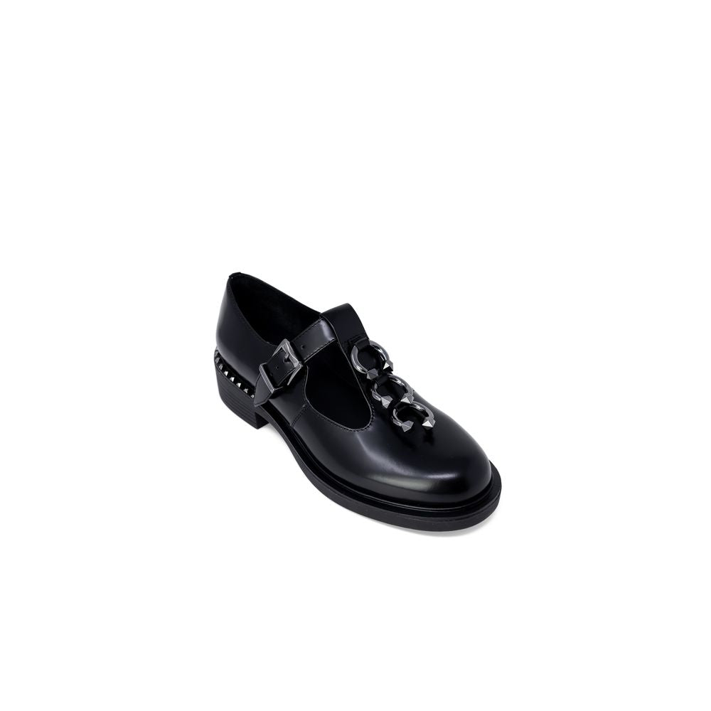 ASH – Flache Schuhe aus schwarzem Leder