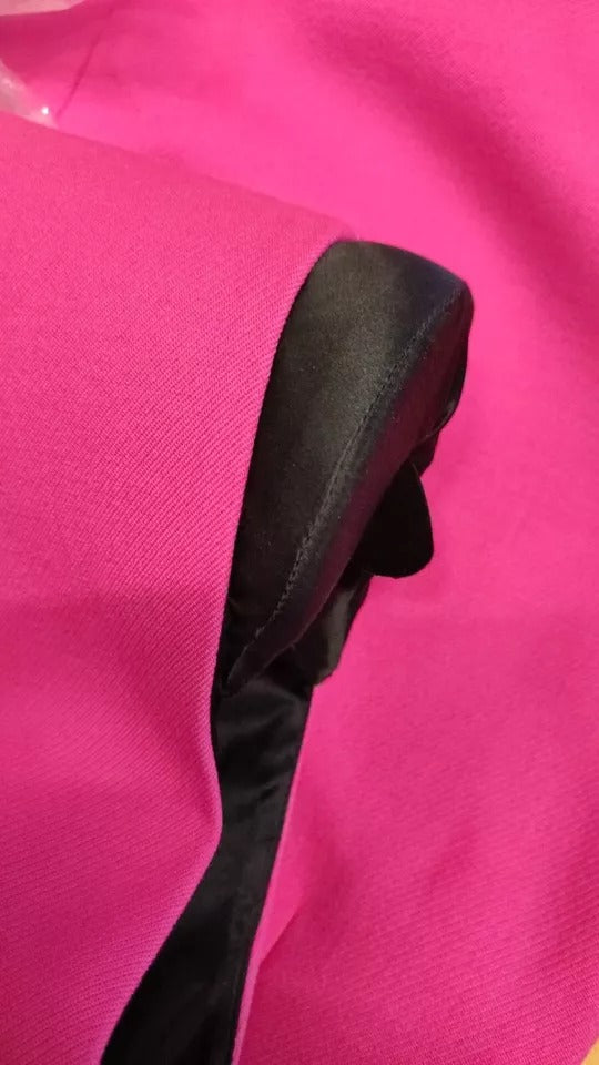 Dolce & Gabbana – Rosa ärmelloses, figurbetontes Minikleid in A-Linie