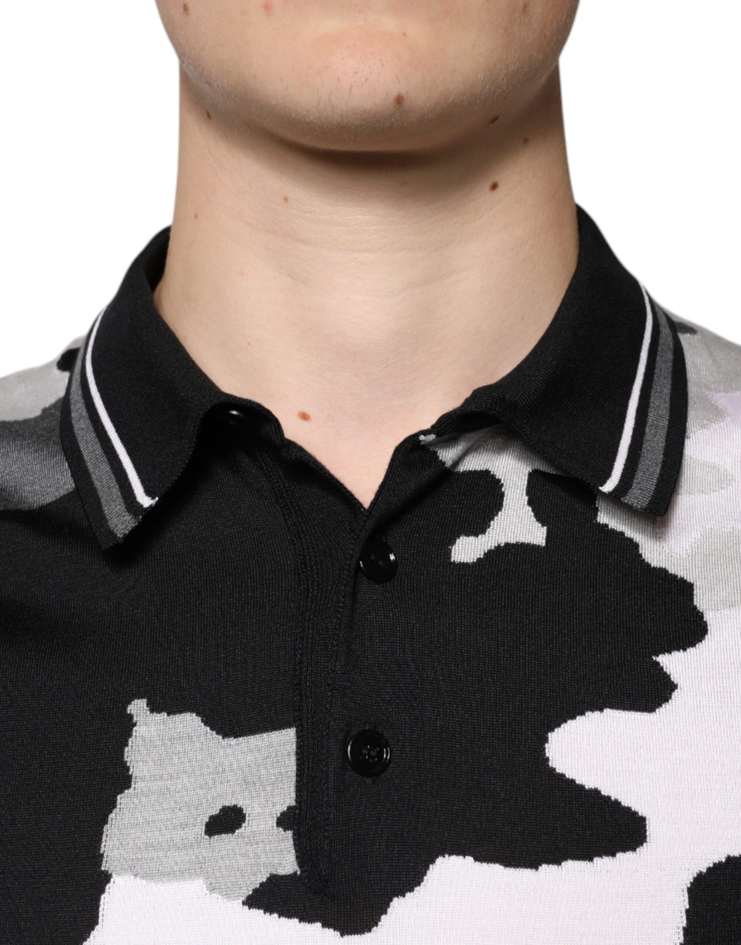Dolce & Gabbana – Mehrfarbiges Poloshirt mit Camouflage-Kragen