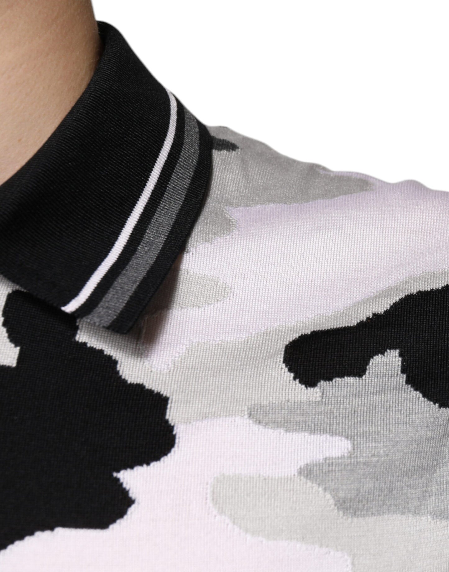 Dolce & Gabbana – Mehrfarbiges Poloshirt mit Camouflage-Kragen