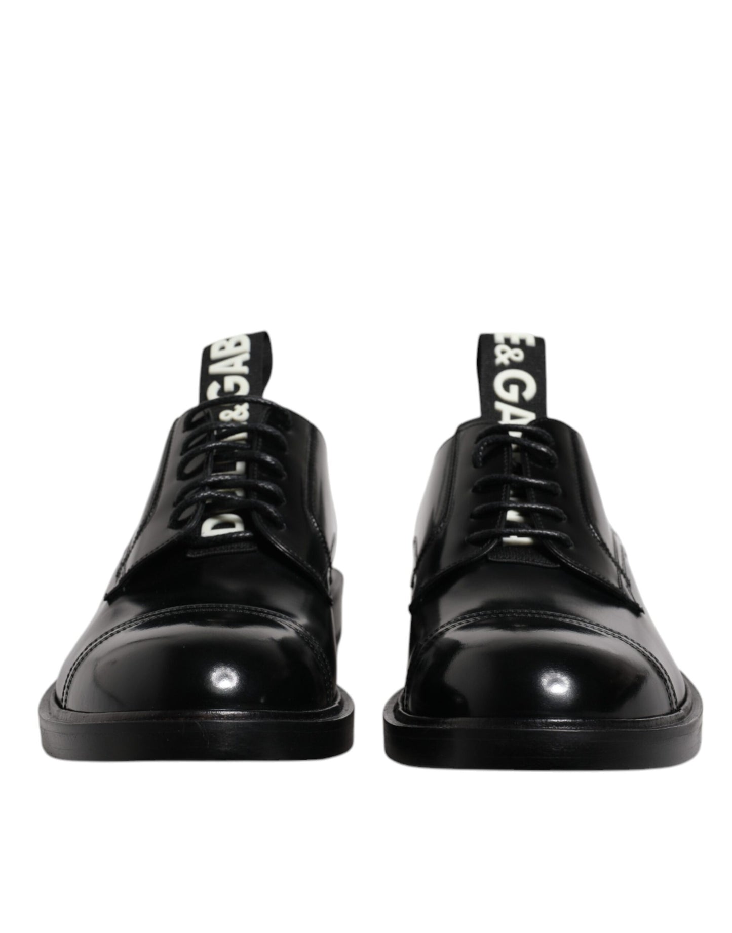 Dolce & Gabbana – Derby-Schnürschuhe aus schwarzem Lackleder für formelle Anlässe