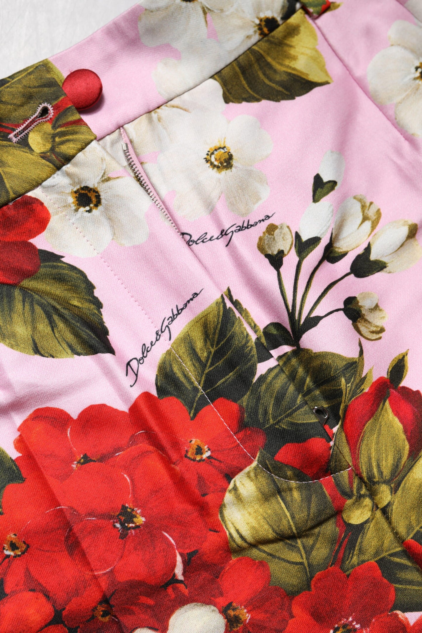 Dolce & Gabbana – Hotpants mit hoher Taille und Blumenmuster in Rosa