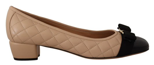 Salvatore Ferragamo Elegante gesteppte Lederpumps in Beige und Schwarz