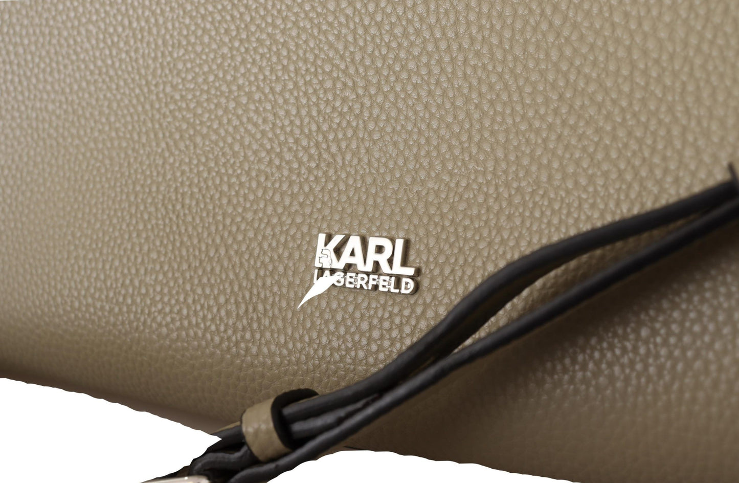 Karl Lagerfeld Bezaubernde Ledertasche in Salbeigrün