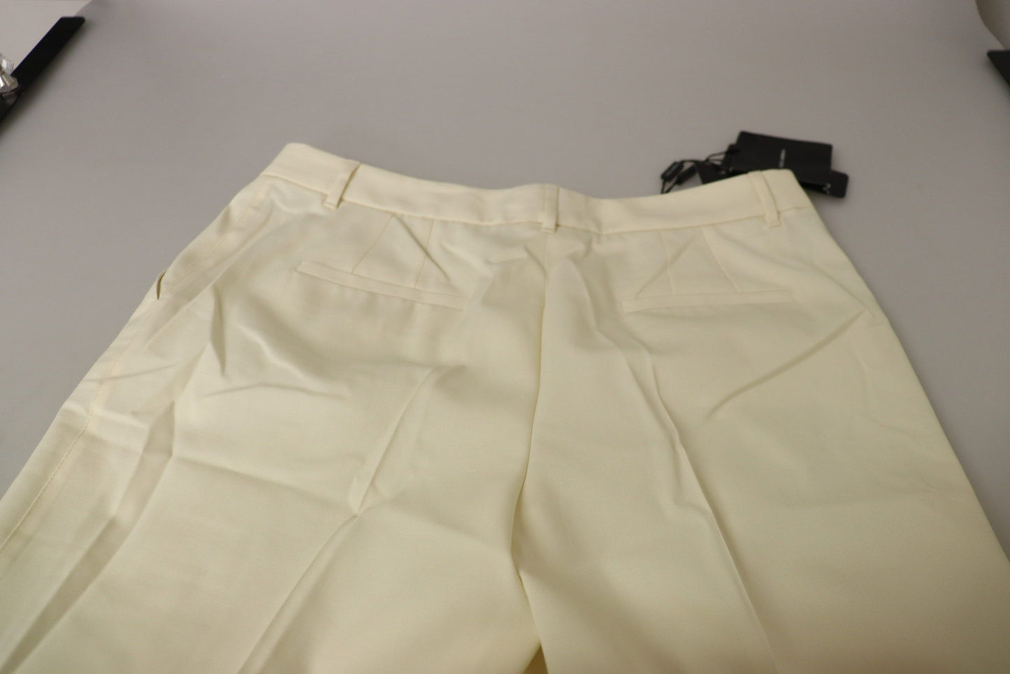 Dolce &amp; Gabbana Elegante elfenbeinfarbene Wollhose mit hoher Taille