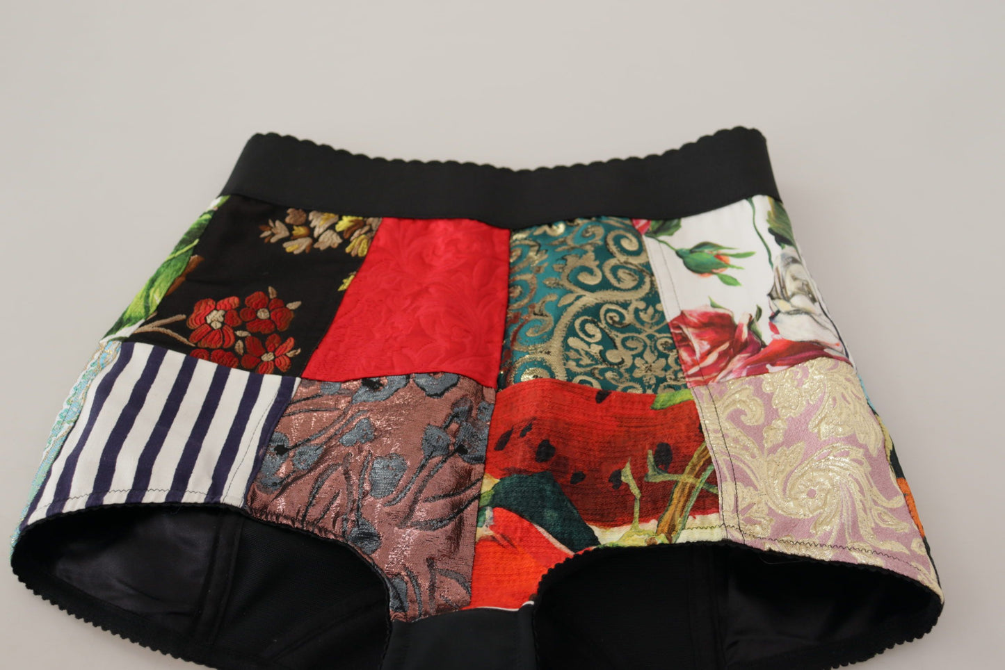 Mehrfarbige Patchwork-Hotpants mit hoher Taille von Dolce &amp; Gabbana