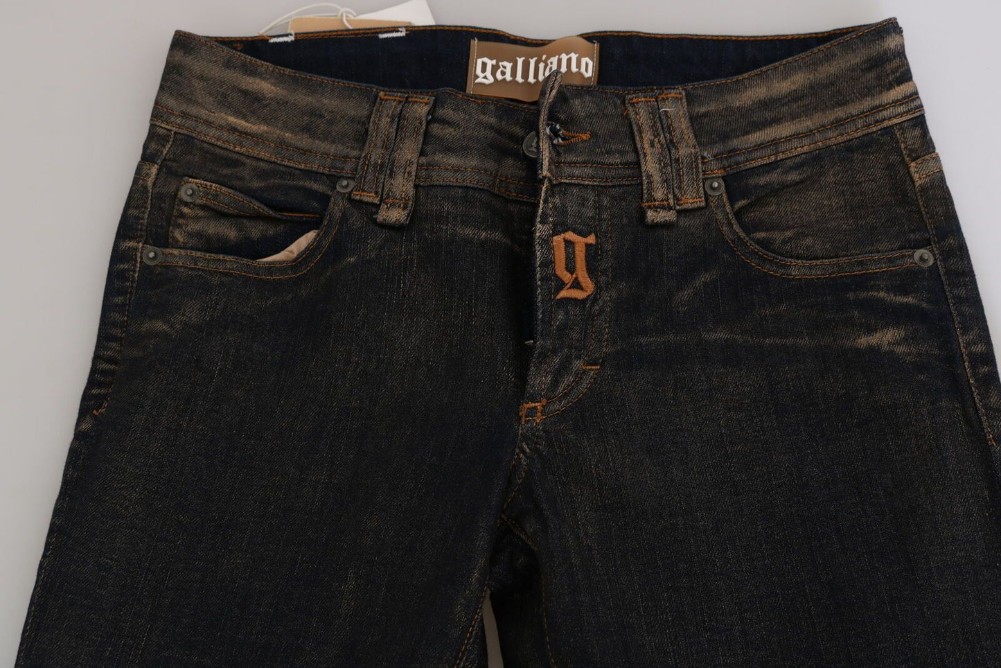 Jeans neri a vita media svasati Chic di John Galliano