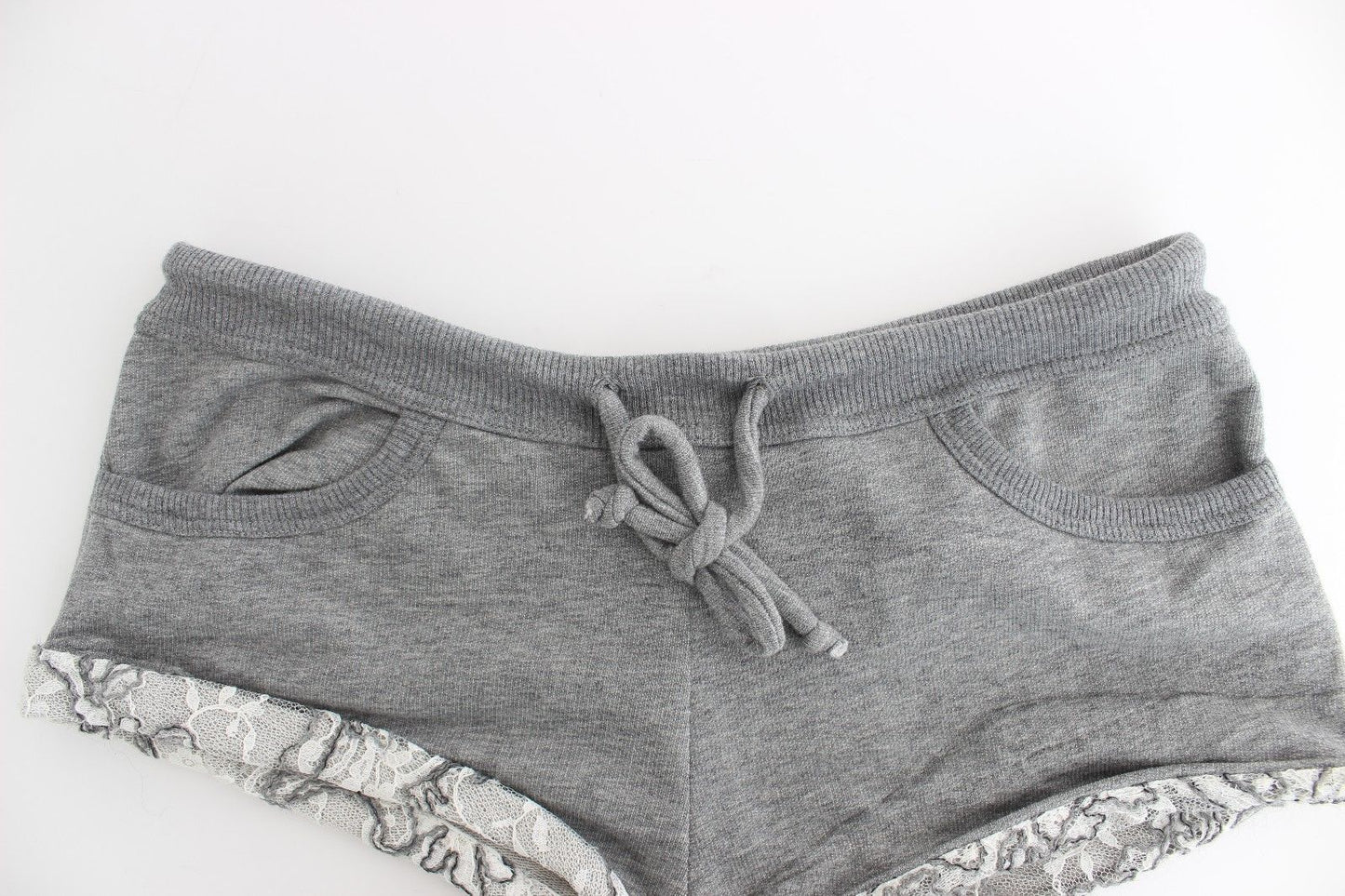 Ermanno Scervino Schicke graue Mini-Shorts mit Spitzenbesatz