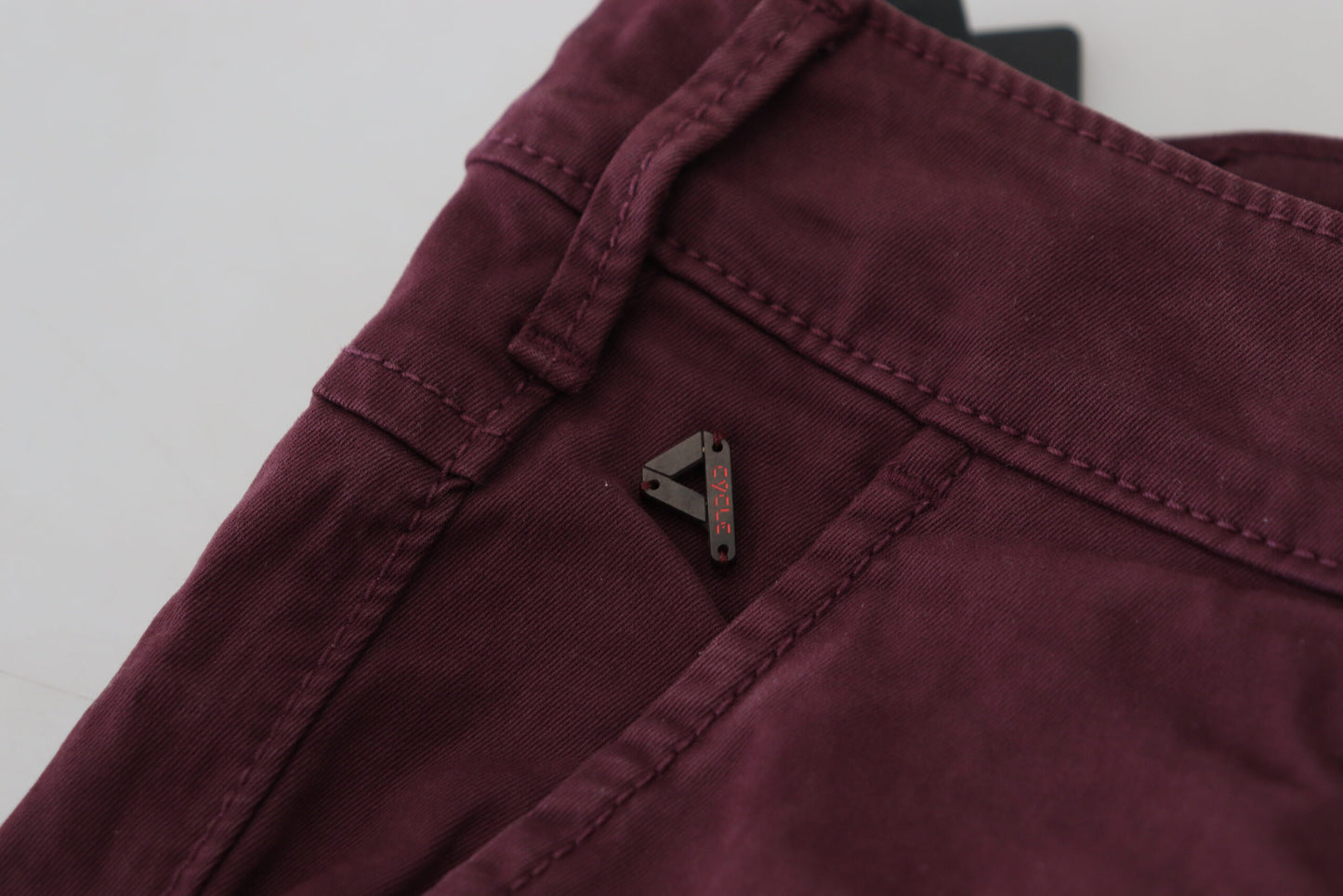 CYCLE Maroon Skinny Fit Baumwollhose