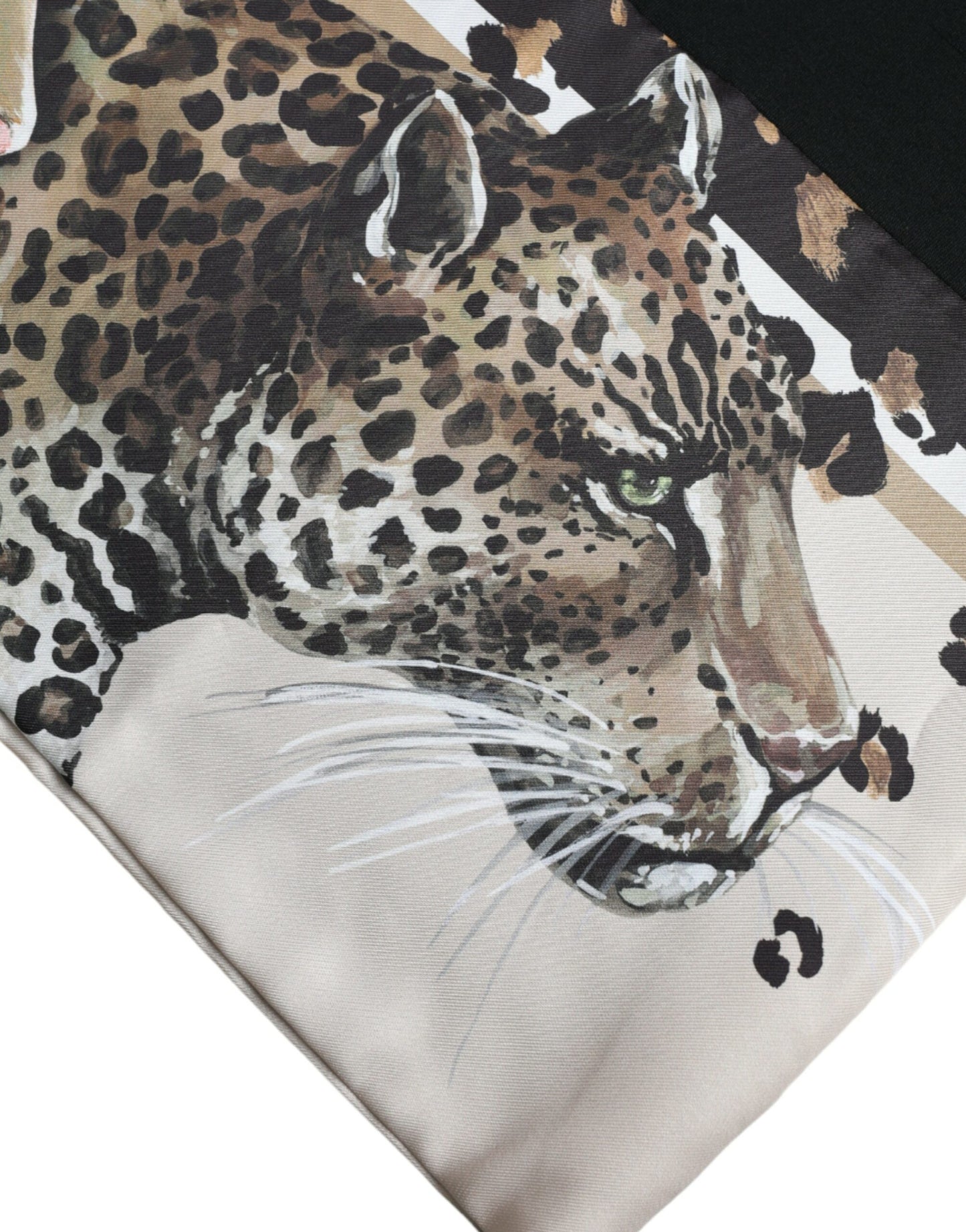 Dolce &amp; Gabbana Elegantes T-Shirt mit Rundhalsausschnitt und Leopardenmuster