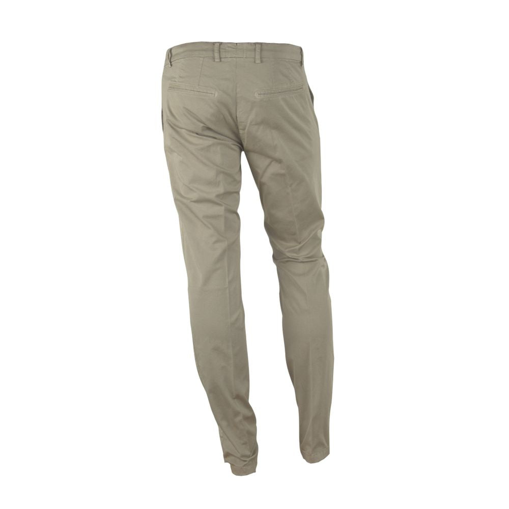 Hergestellt in Italien. Elegante beige Sommerhose für Herren