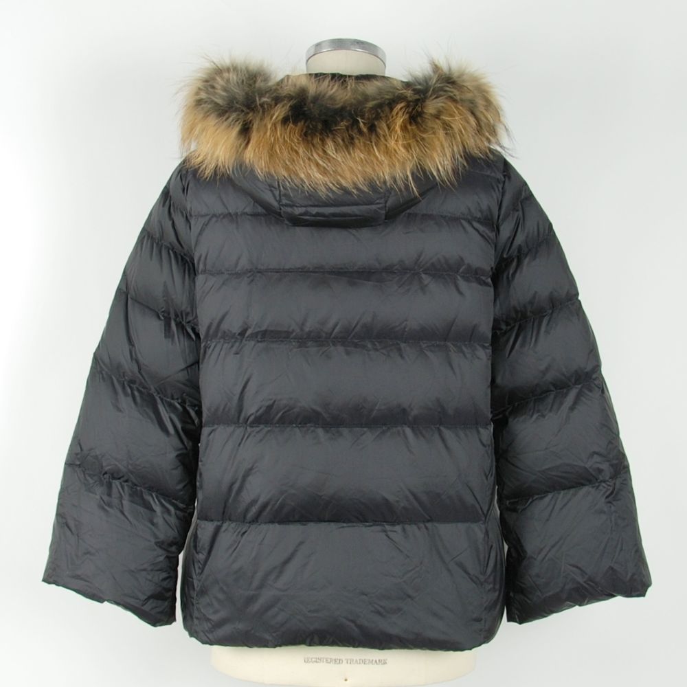 Emilio Romanelli Elegante schwarze Polyamidjacke mit Fell