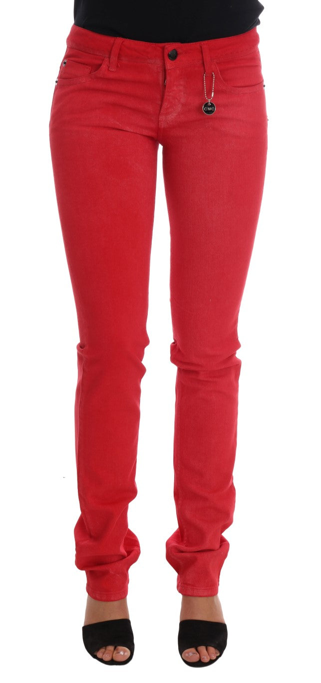 Superschlanke Designer-Jeans in leuchtendem Rot von Costume National