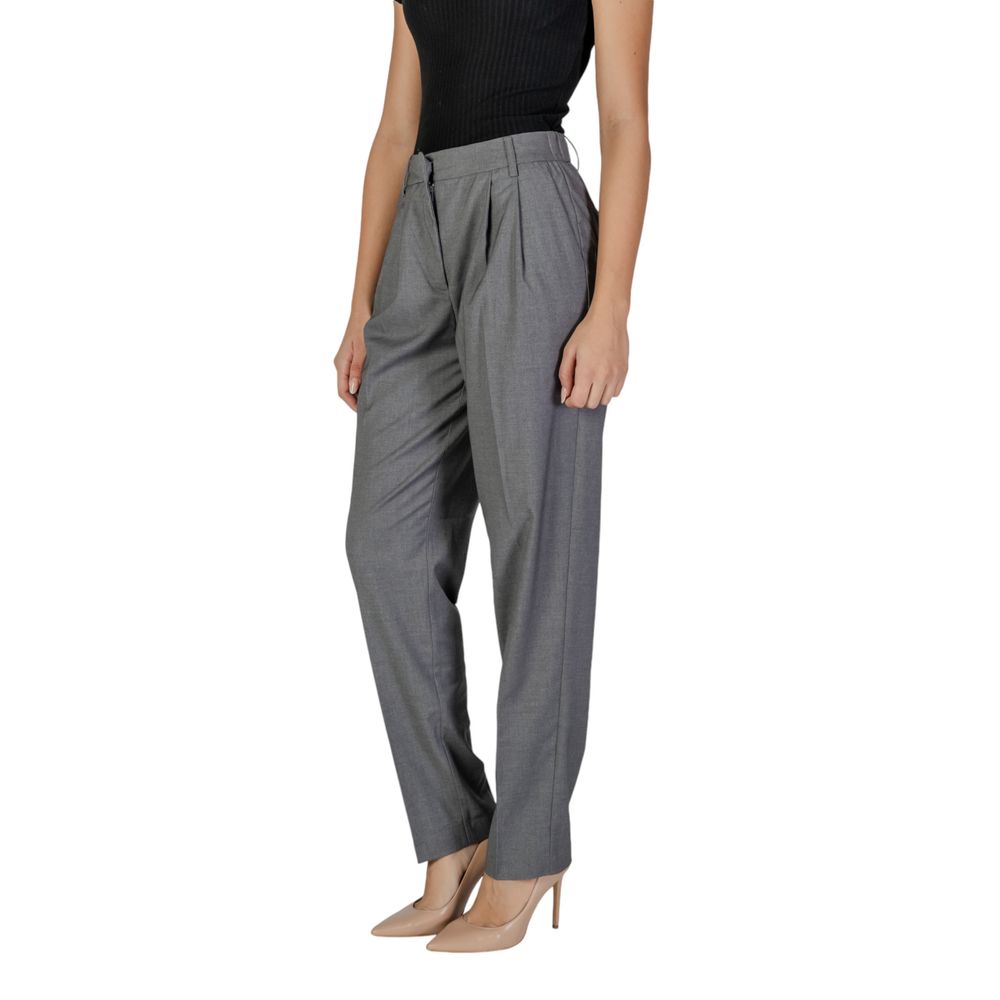 Vila Clothes Gray Polyester Jeans &amp; Pant