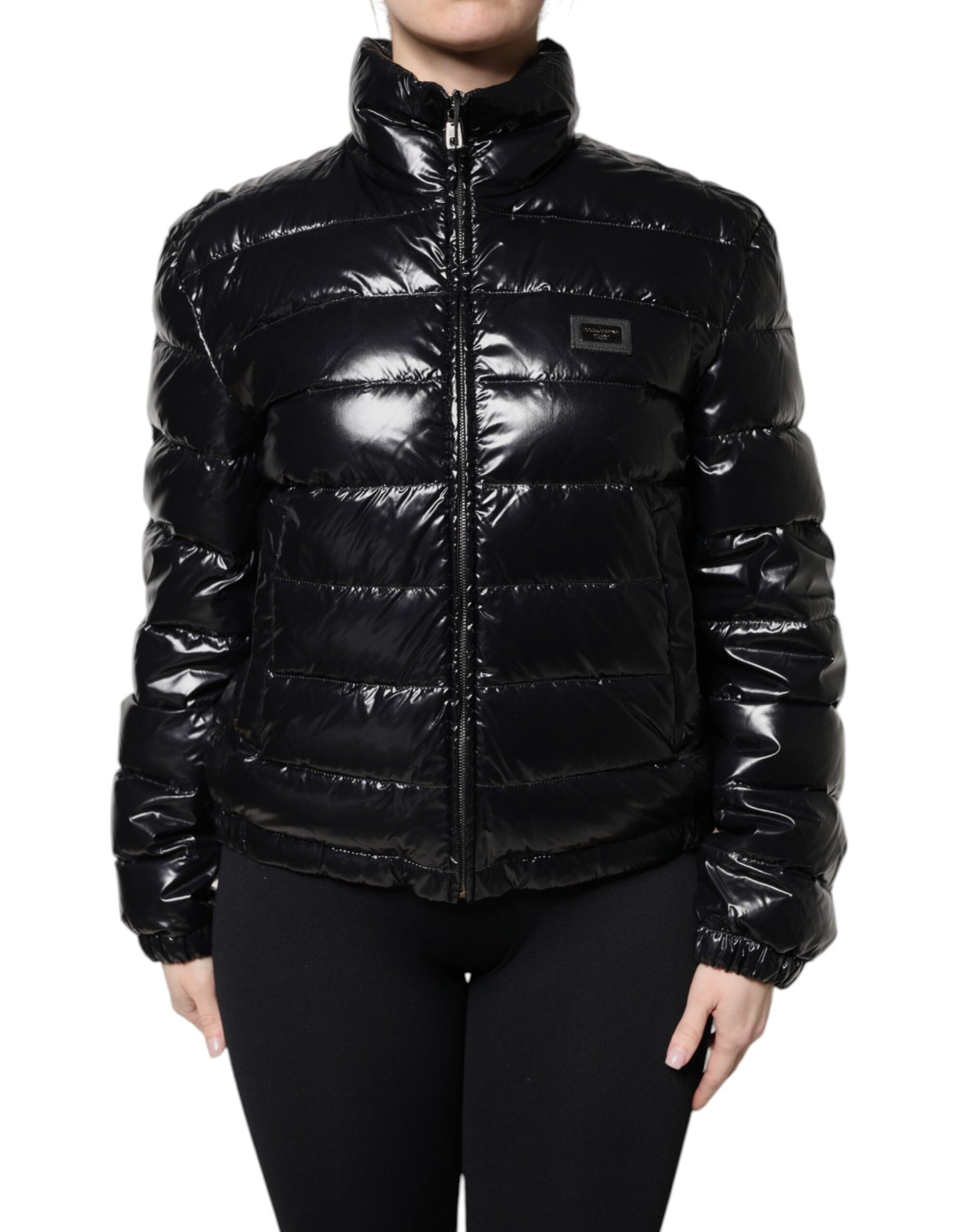Dolce &amp; Gabbana – Pufferjacke mit durchgehendem Reißverschluss und schwarzem Logo-Schild
