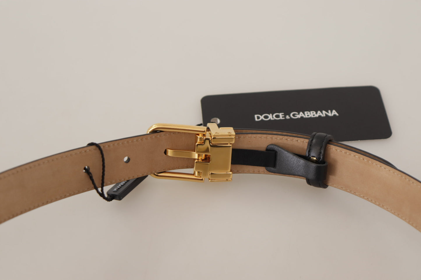 Dolce &amp; Gabbana Eleganter schwarzer Ledergürtel mit gravierter Schnalle